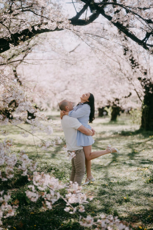 Tokyo engagement photoshoot with cherry blossoms - Ippei & Janine Photography