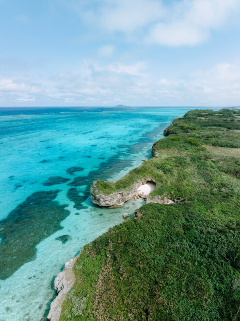 Hidden beach on Irabu Island, Okinawa, Japan off-the-beaten-path drone photography by Ippei and Janine