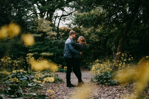 Tokyo pre-wedding photographer - Engagement portrait photography