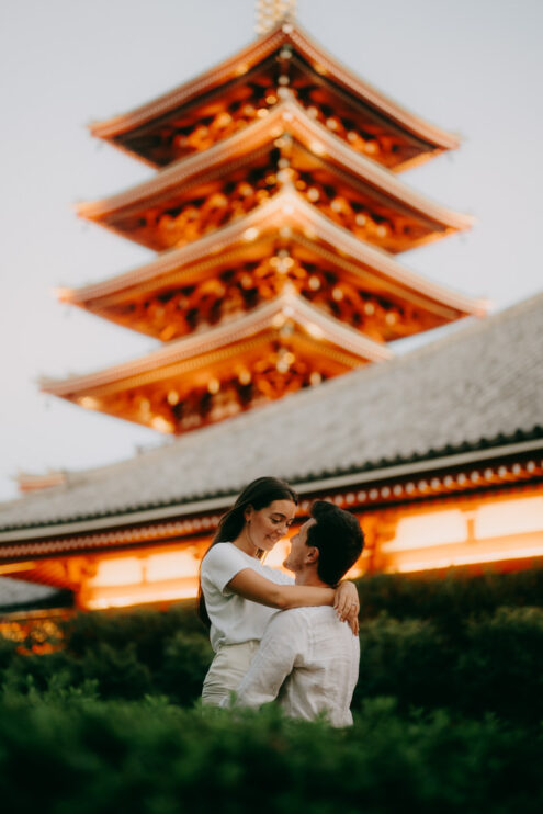 Tokyo pre-wedding photographer - Tokyo portrait photography by Ippei and Janine