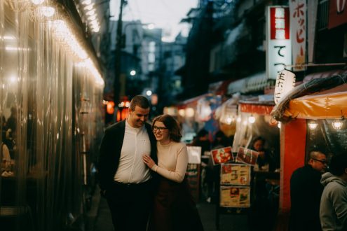 Tokyo engagement portrait photography at night