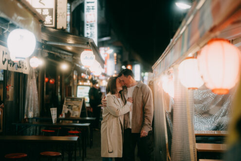 Tokyo night couples photoshoot - Ippei and Janine Photography