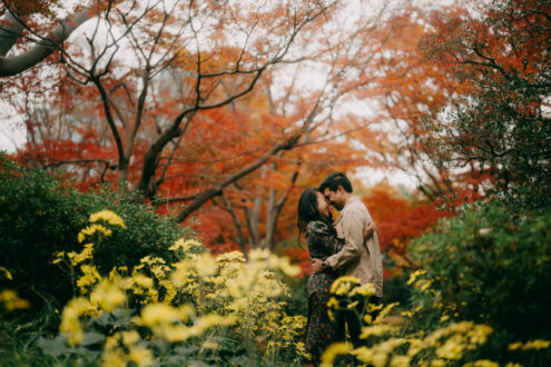 Tokyo autumn engagement photoshoot - Ippei & Janine Photography