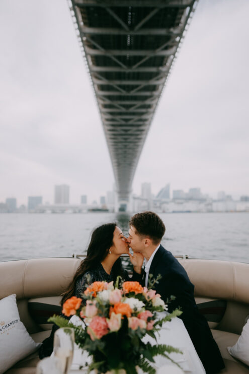 Tokyo private boat cruise engagement photography