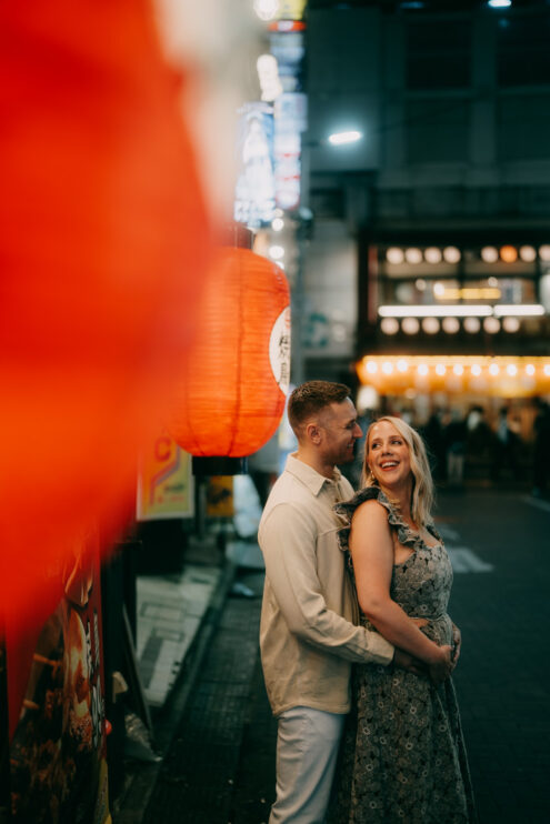 Tokyo couples photoshoot at night - Ippei and Janine Photography
