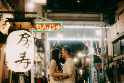 Tokyo cinematic engagement photography at night - Ippei and Janine Photography