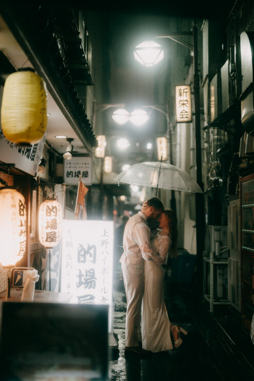 Tokyo elopement photography at night - Ippei and Janine Photography