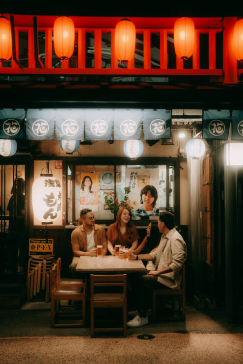 Tokyo izakaya night photoshoot - Ippei and Janine Photography