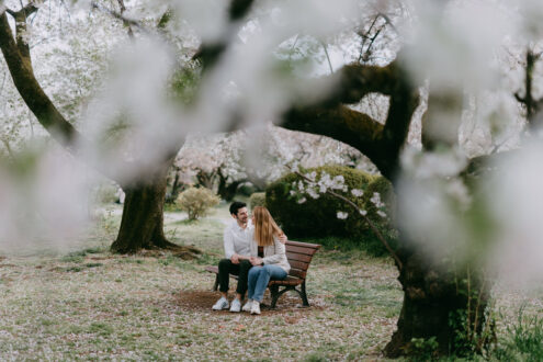 Tokyo engagement photography with sakura - Ippei & Janine Photography