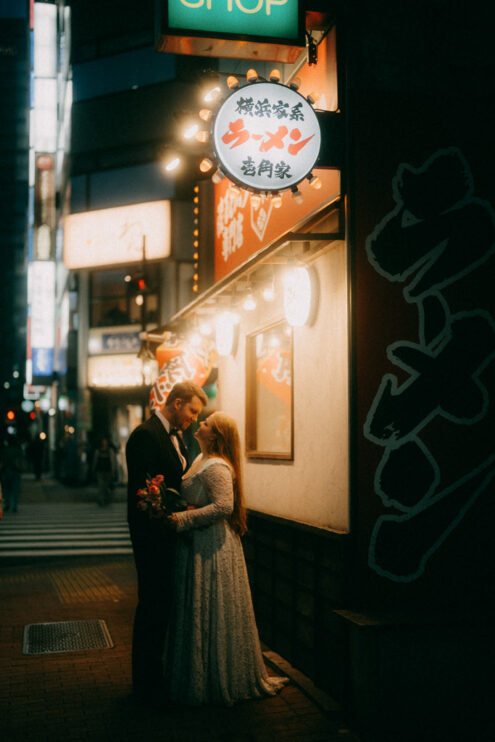 Tokyo cinematic elopement photographer - Ippei and Janine Photography