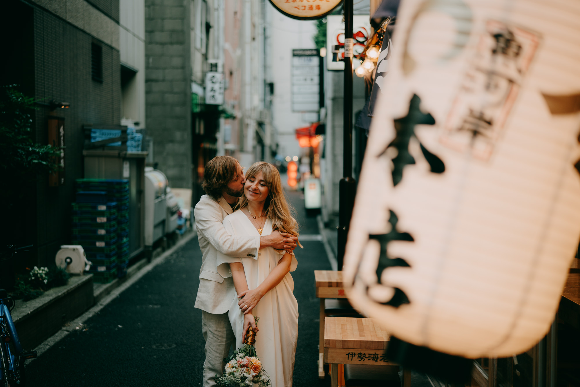 Tokyo elopement portrait photography by Ippei and Janine