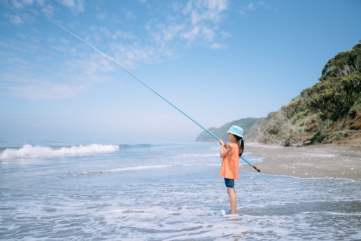Beach fishing on Tokyo Bay, Futtsu, Chiba