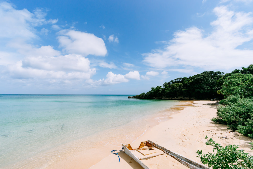 One of many hidden beaches of Ishigaki Island, Okinawa, Japan