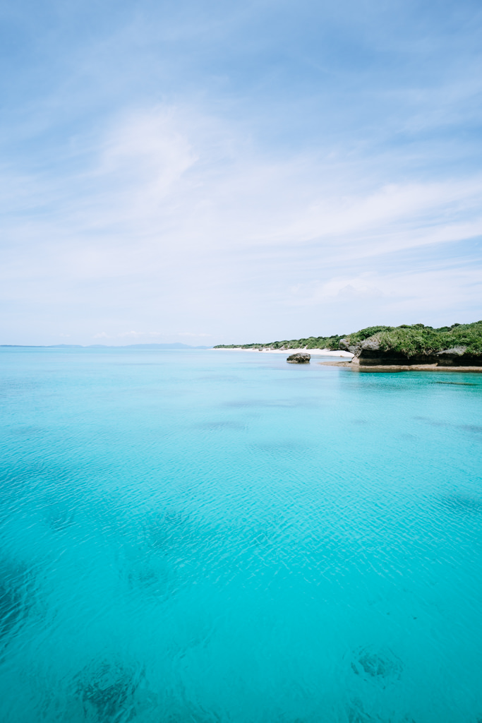 Tropical turquoise water of southern Japan, Yaeyama Islands, Okinawa